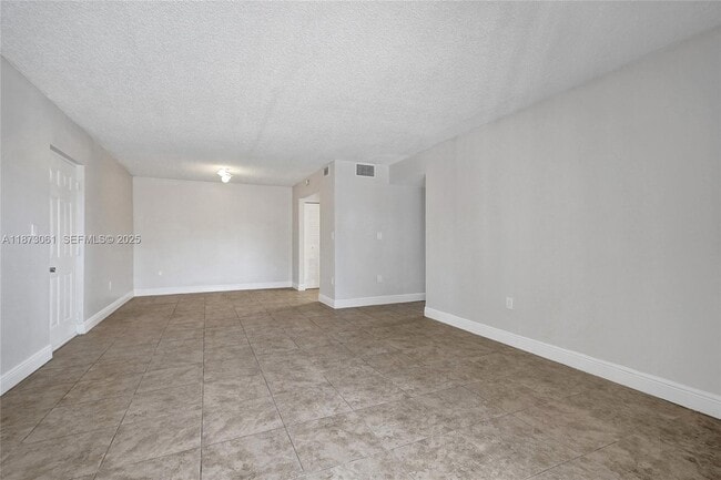 Building Photo - 11505 NW 22nd Ave