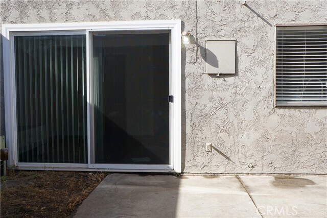 Building Photo - 2061 W Redlands Blvd