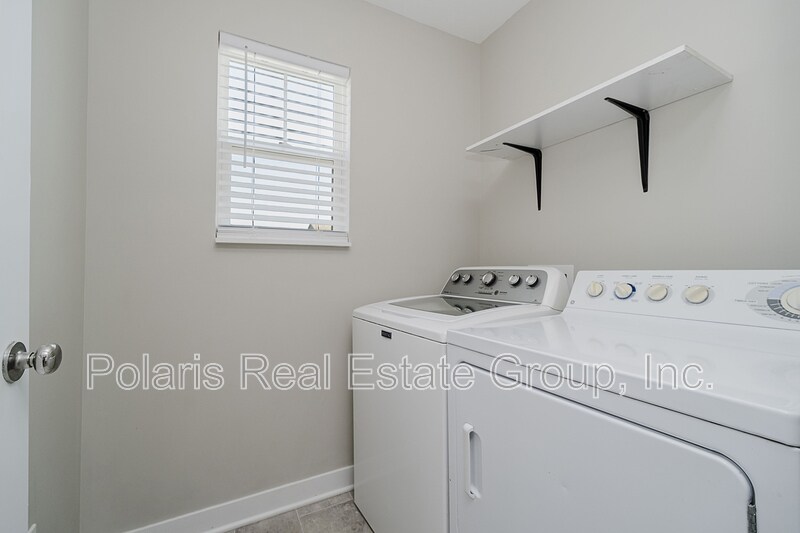 Building Photo - 11431 Hartwell St