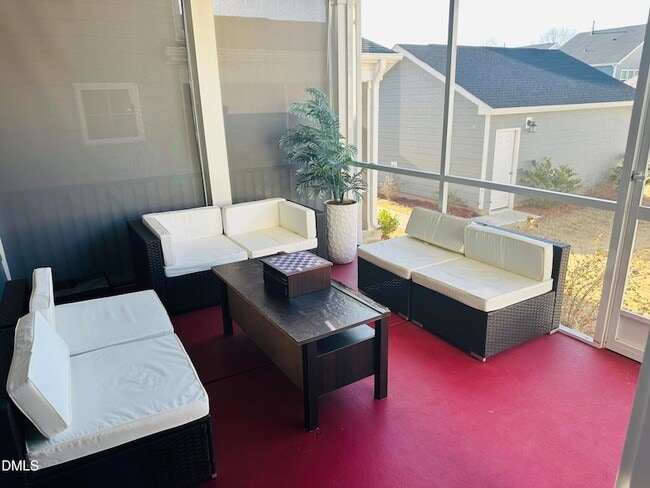 Building Photo - 393 Natsam Wds Wy