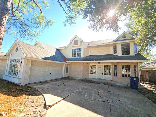 Building Photo - 14651 Via Del Norte Dr