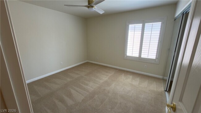 Building Photo - 10619 Sunwind Ave