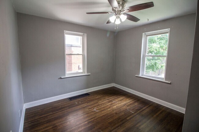 Building Photo - 3954 Potomac St