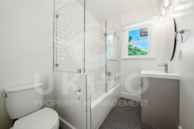 Building Photo - 4212 Arroyuelo Ave