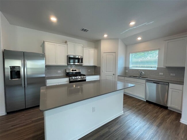Building Photo - 10717 Steinbeck Dr
