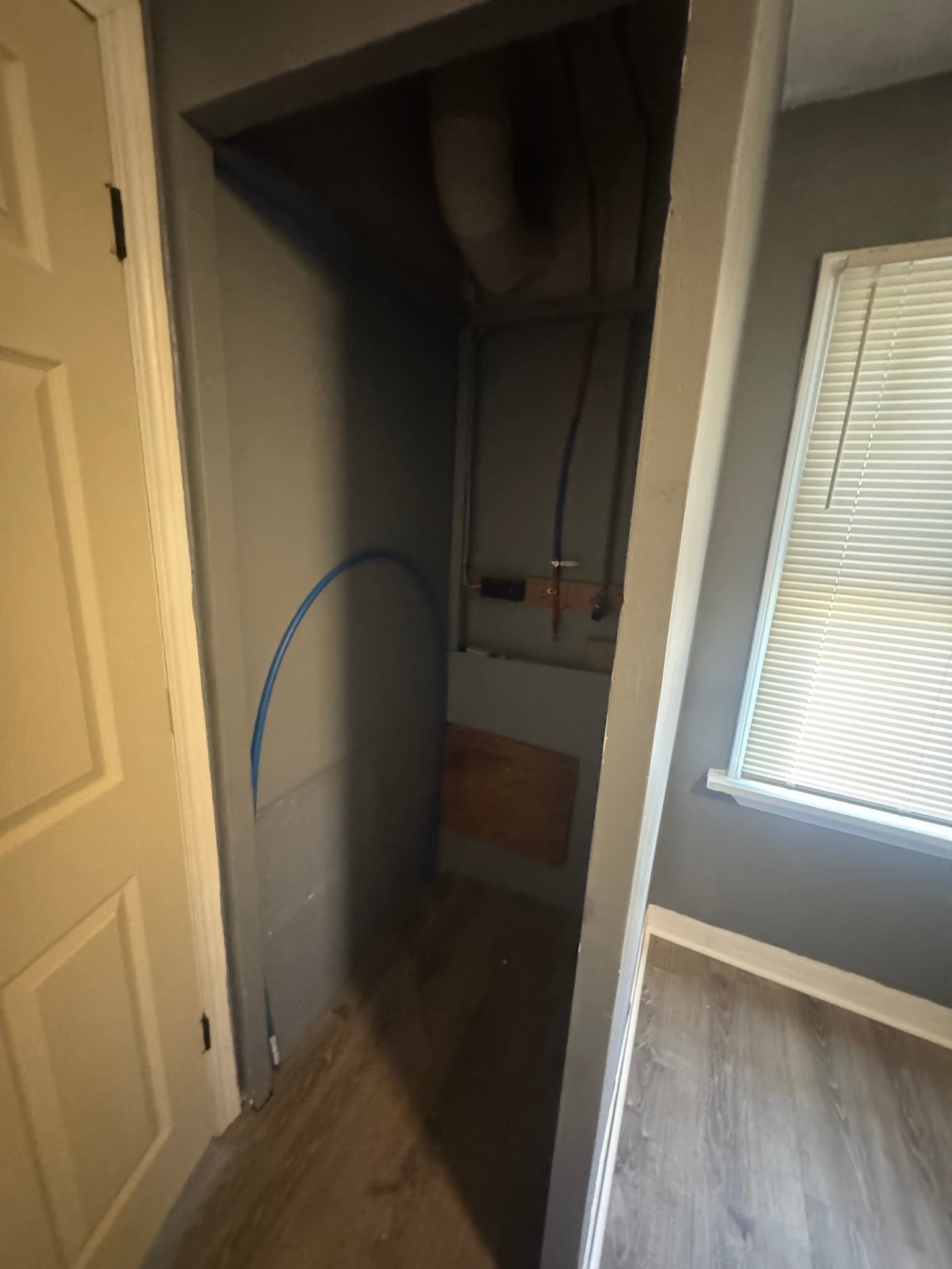 Washer and Dryer hookup - 1563 Maplegrove Rd