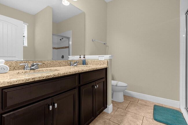 Building Photo - 5259 Wildwood Wy