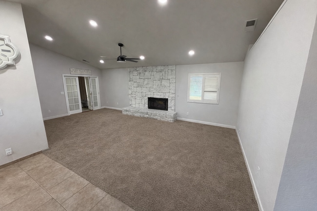 Building Photo - 18847 Arrowhead Dr