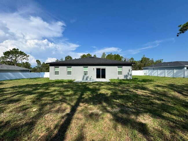 Building Photo - 14957 SW 63rd Ct