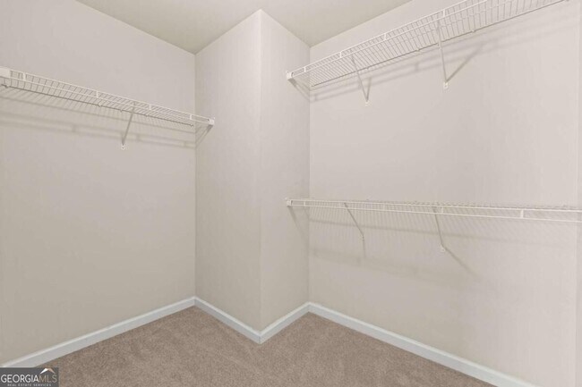 Building Photo - 2365 Bellyard Dr