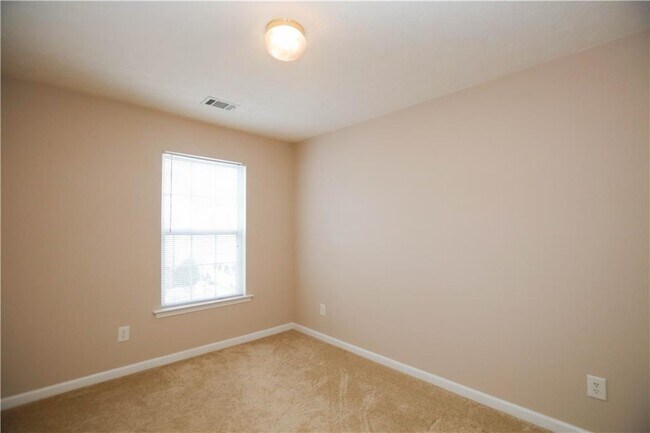 Building Photo - 3875 Dandridge Way NW
