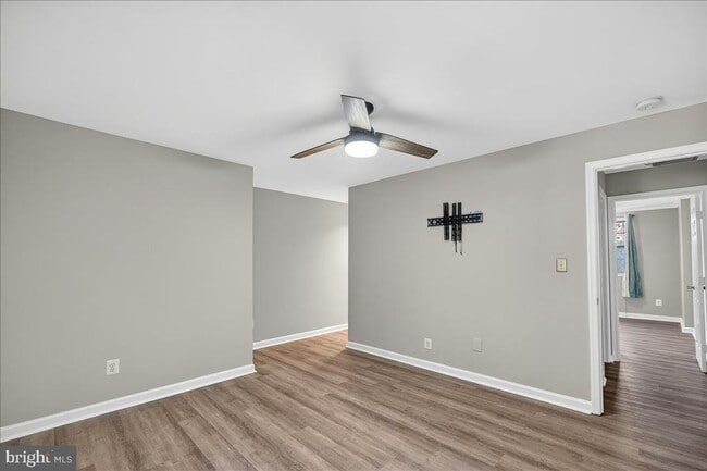 Building Photo - 16294 Taconic Cir