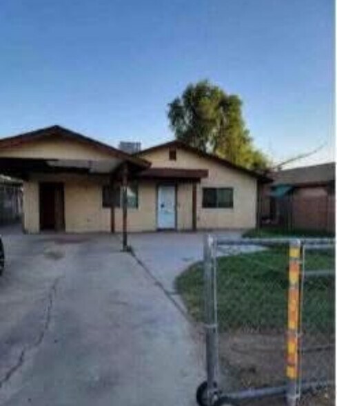 Primary Photo - 1213 W 1st St