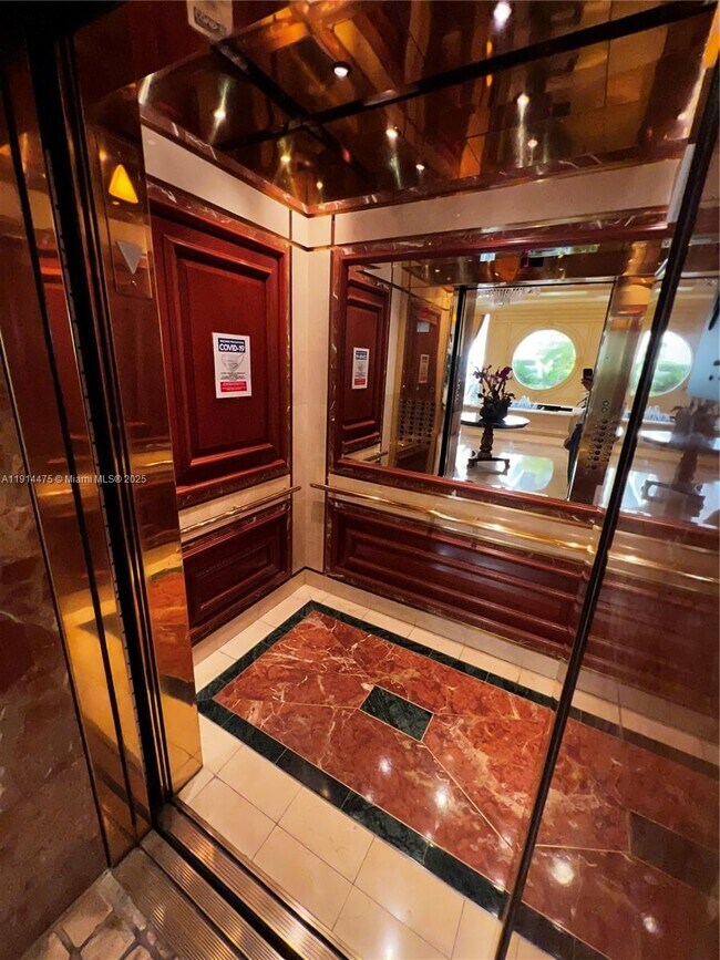 Building Photo - 19707 Turnberry Way