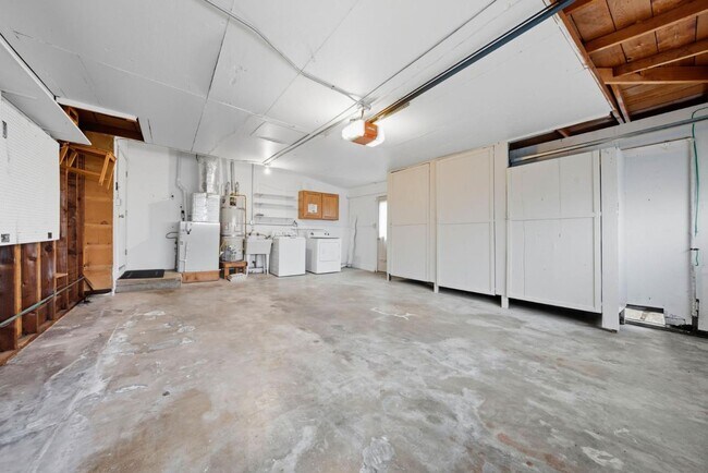 Building Photo - 1717 Brooks St
