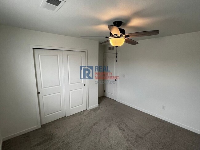 Building Photo - 6549 Westcliff Dr