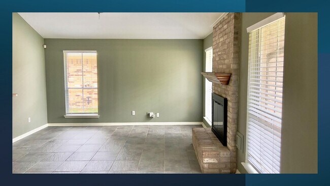 Building Photo - 439 Woodrail Dr