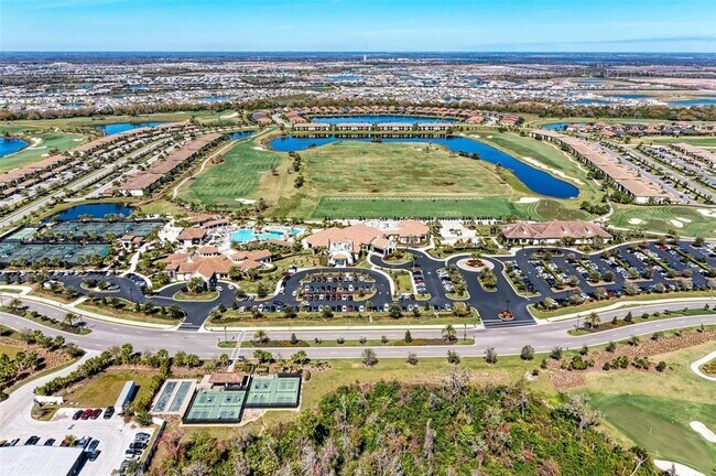 Building Photo - 18008 Gawthrop Dr
