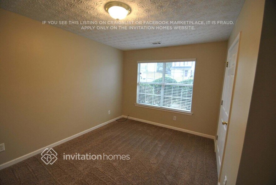 Building Photo - 4521 Swan Trce