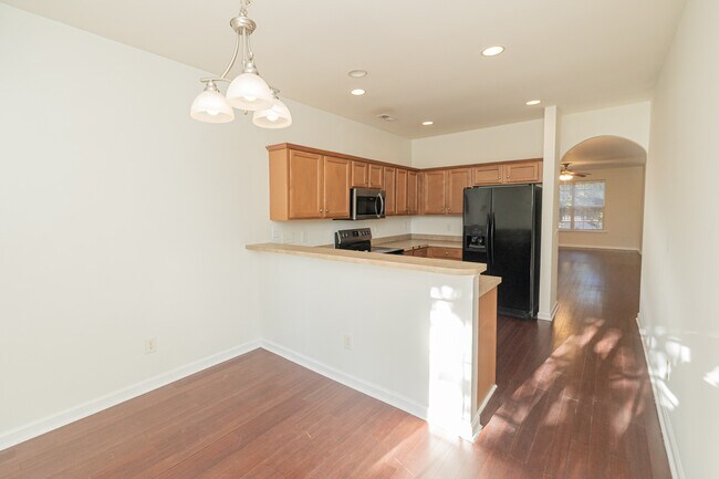 Building Photo - 8967 N Red Maple Cir