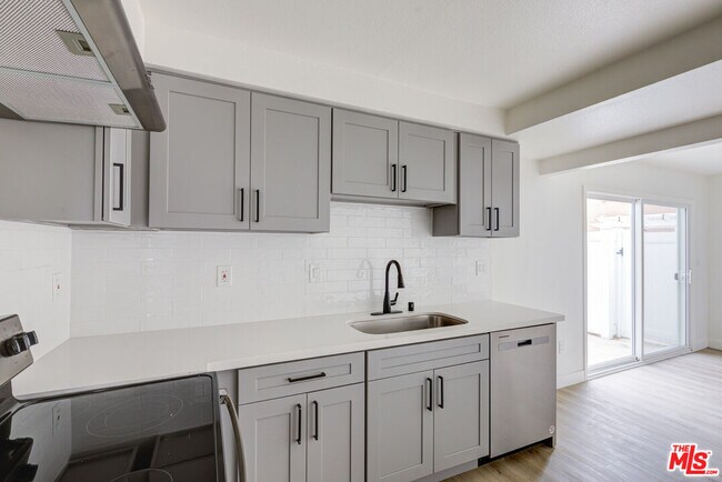 Building Photo - 1211 Beryl St