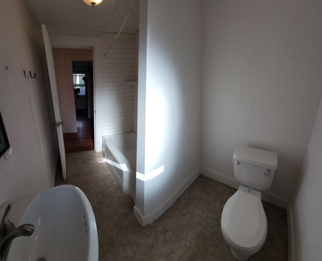 Building Photo - Jeffrey and Foothill Properties