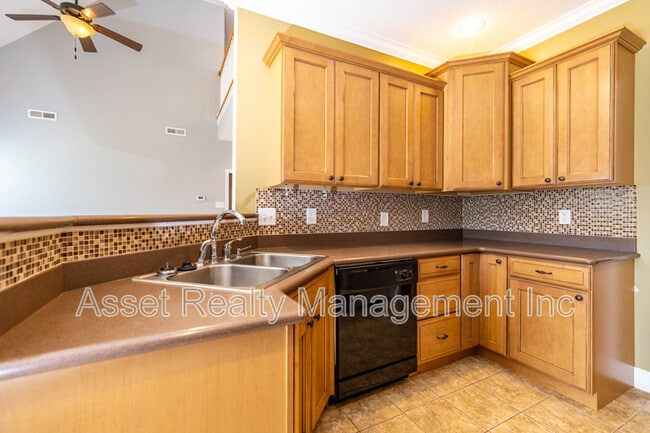 Building Photo - 6451 Ridgewalk Ln