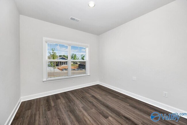 Building Photo - 23354 Worcester Ln