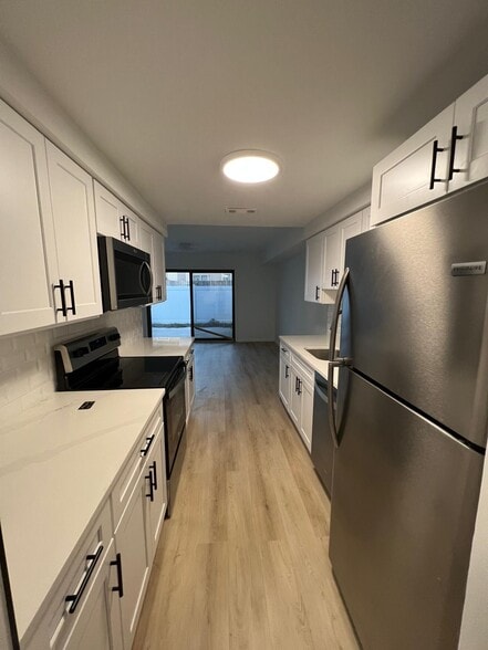 Building Photo - 246 Fir Tree Ct