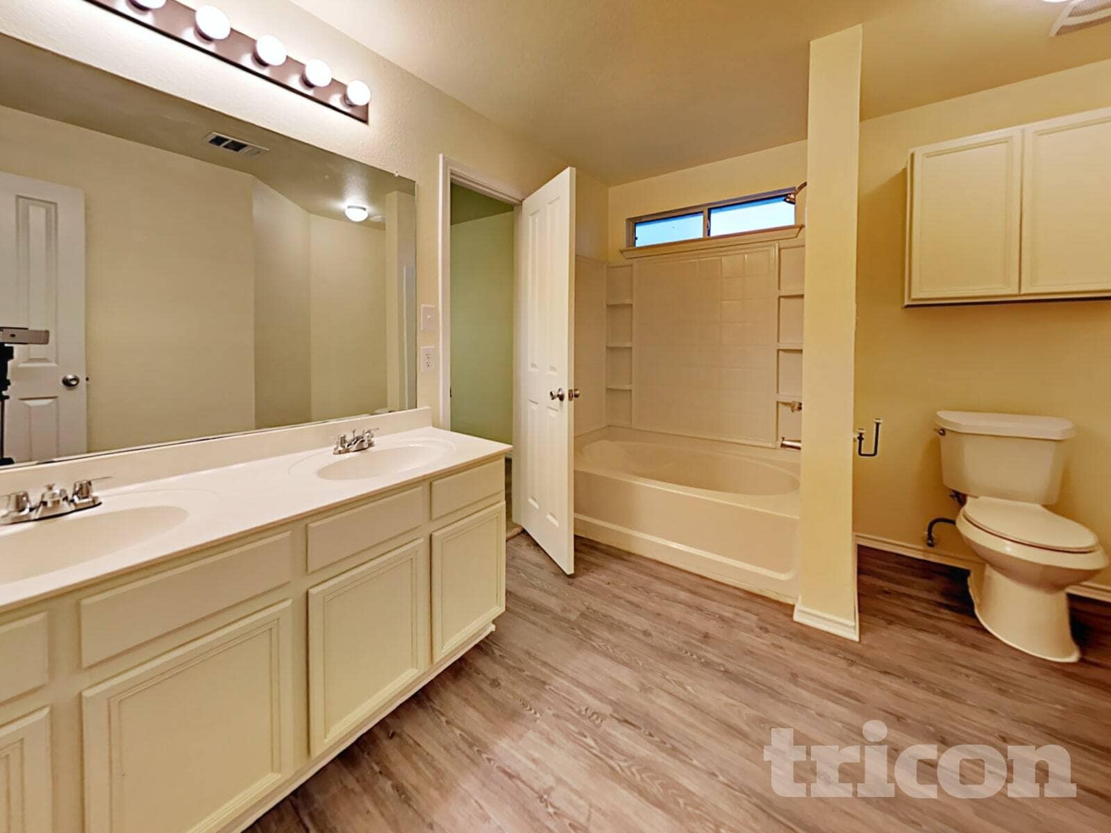 Building Photo - 5002 Braden Gate