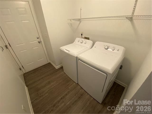 Building Photo - 1425 Eastway Dr