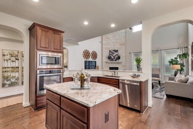 Building Photo - 10825 Ballard Path