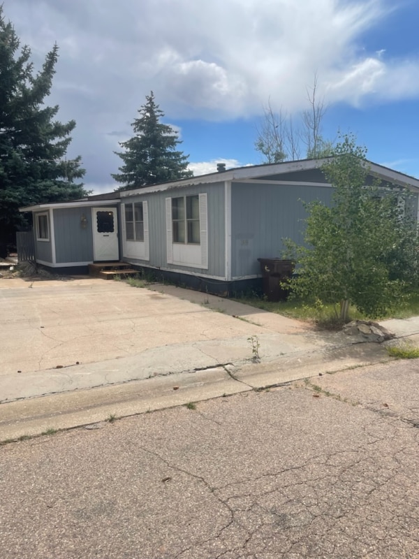 Building Photo - 4746 E Skyline Dr