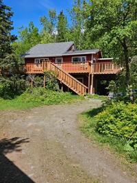 Building Photo - Nestled in beautiful Alaskan Wilderness