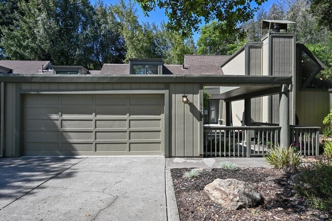 Building Photo - 6470 Timber Springs Dr