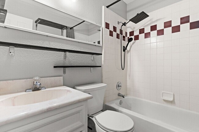 Building Photo - 4305 Maggie Dr