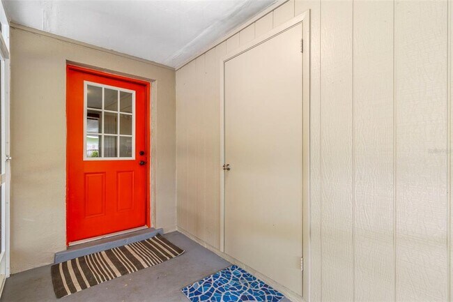 Building Photo - 2586 Auburn Blvd