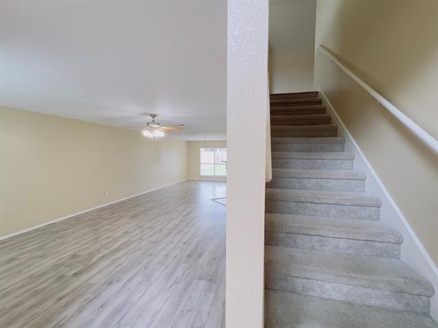 Building Photo - 1210 Antoinette Dr
