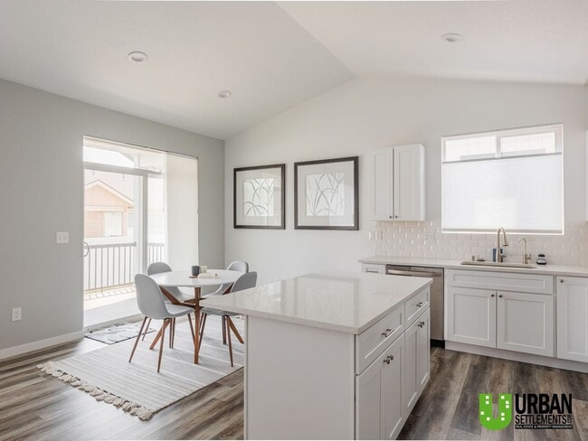 Building Photo - Charming 3-Bedroom Home in North Spokane –...