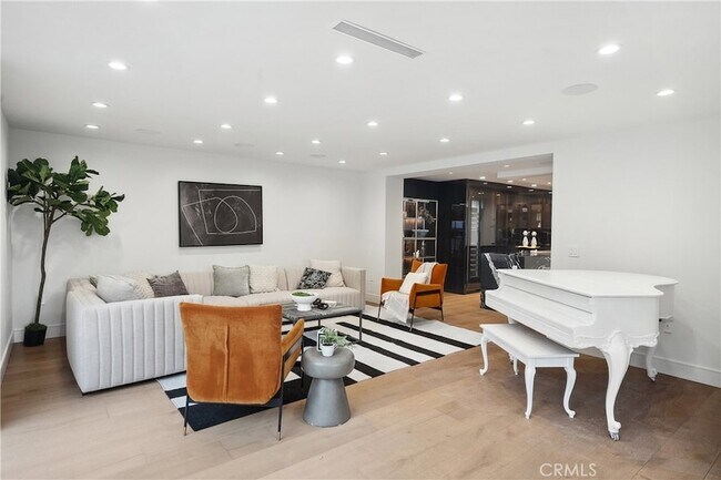Building Photo - 4001 Coldstream Terrace
