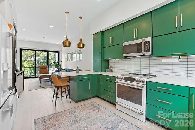 Building Photo - 1003 Zinc Ln