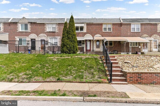 Building Photo - 129 Alverstone Rd