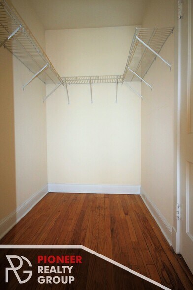 Building Photo - 2619 N Spaulding Ave