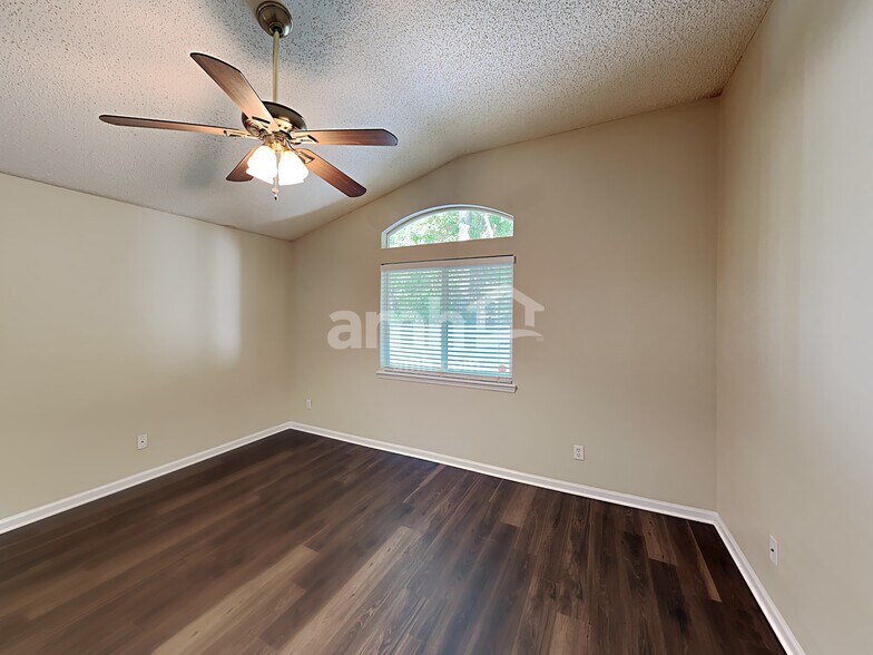 Building Photo - 6718 Morse Glen Ln