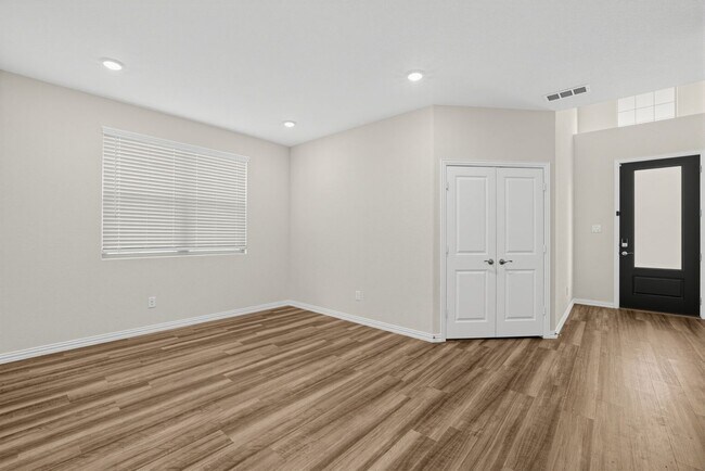 Building Photo - 1620 Berry Rdg Trl