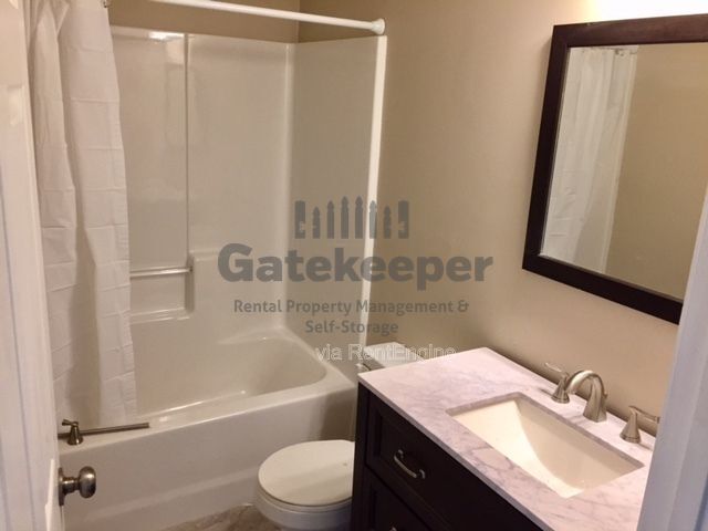 Building Photo - 108 Grenoble Rd