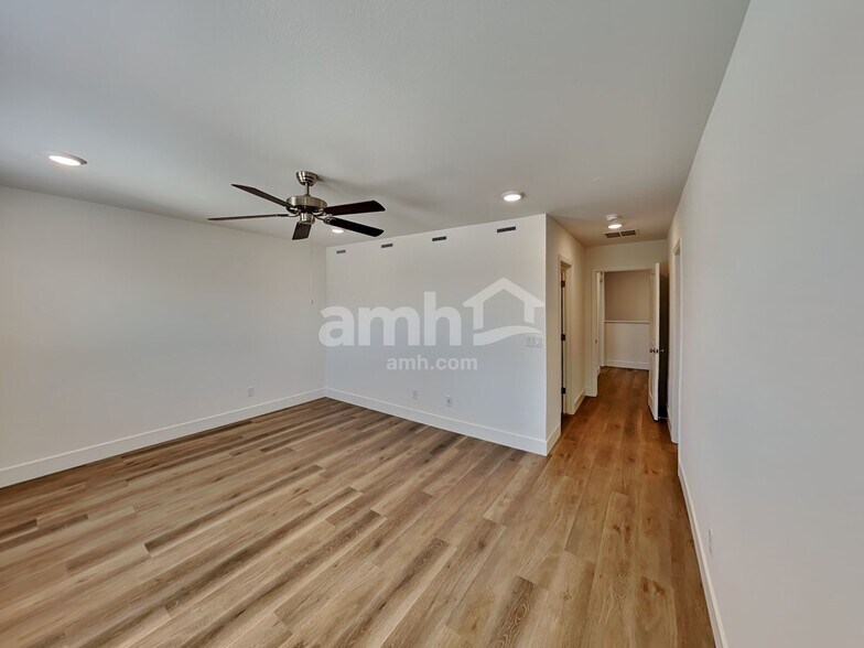 Building Photo - 4231 Halo Hollyhock St