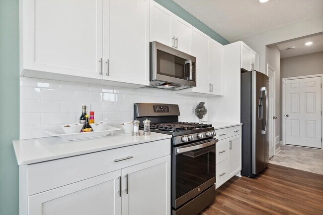 Building Photo - 10736 Wiles Way