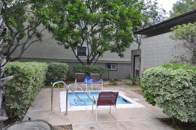 Building Photo - 4022 Layang Layang Cir
