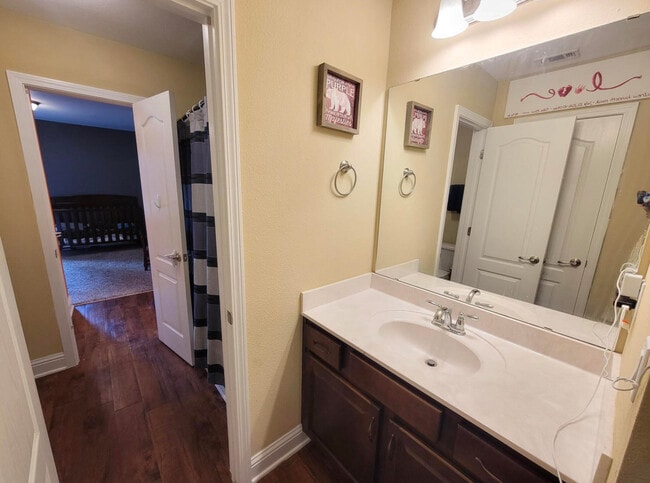Building Photo - 8501 Holley Hills Cir